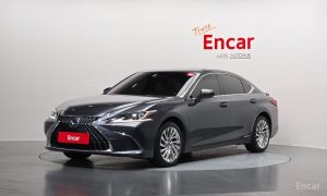 2022 Lexus ES VII Рестайлинг Luxury Plus с пробегом 43 012 км