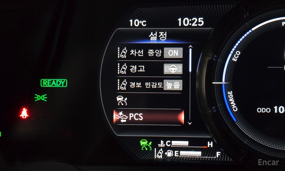 2022 Lexus ES VII Рестайлинг F-Sport с пробегом 104 339 км