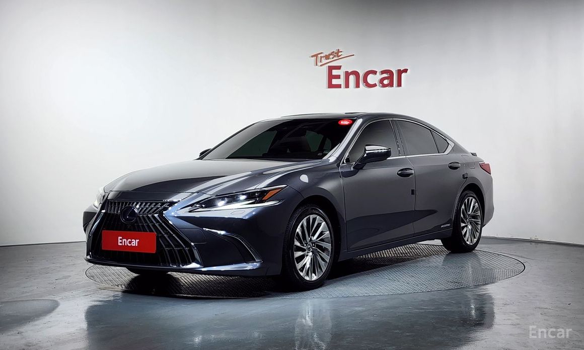 2022 Lexus ES VII Рестайлинг Executive с пробегом 39 502 км