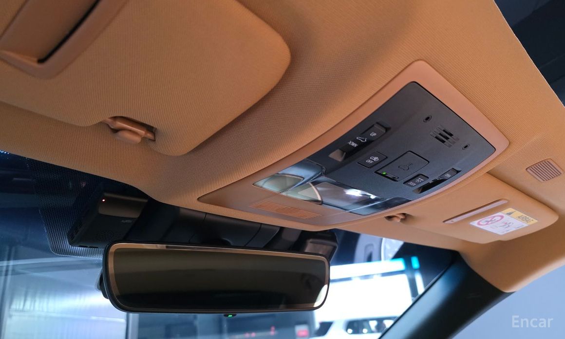 2023 Lexus ES VII Рестайлинг Luxury Plus с пробегом 44 994 км