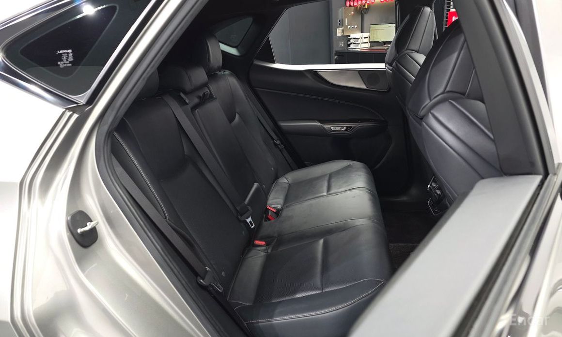 2022 Lexus NX II F-Sport с пробегом 50 085 км