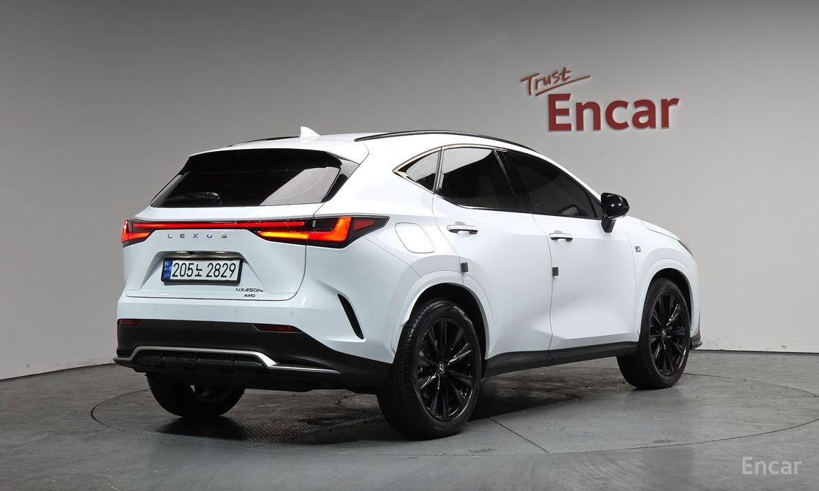 2023 Lexus NX II F-Sport с пробегом 22 158 км