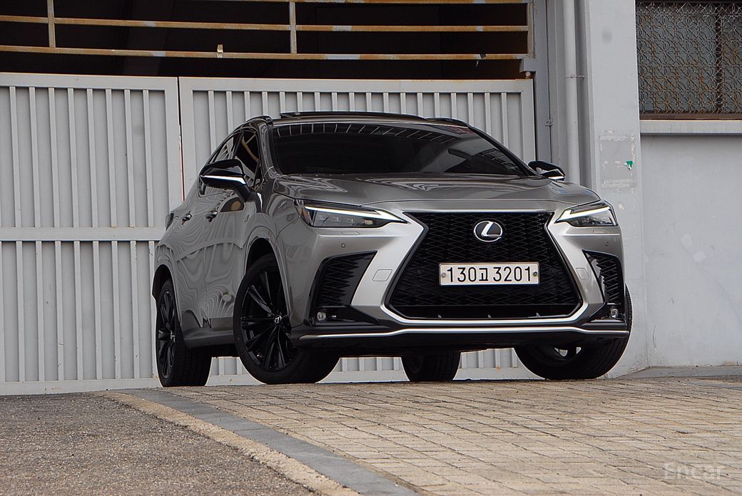 2023 Lexus NX II F-Sport с пробегом 53 515 км