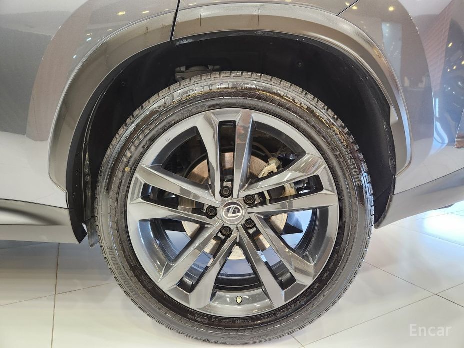 2022 Lexus NX II Premium с пробегом 82 256 км
