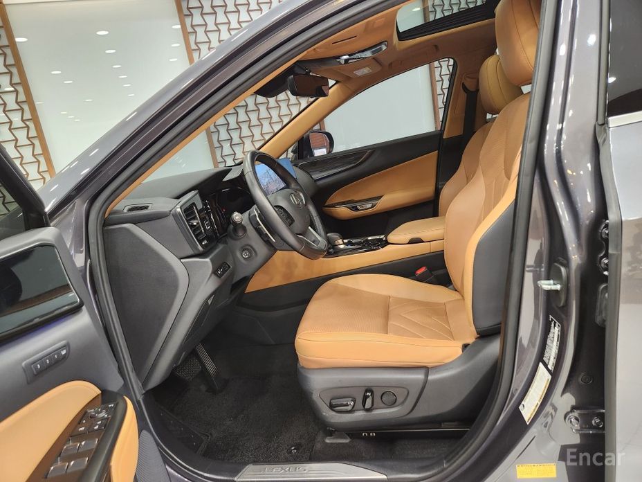 2022 Lexus NX II Premium с пробегом 82 256 км