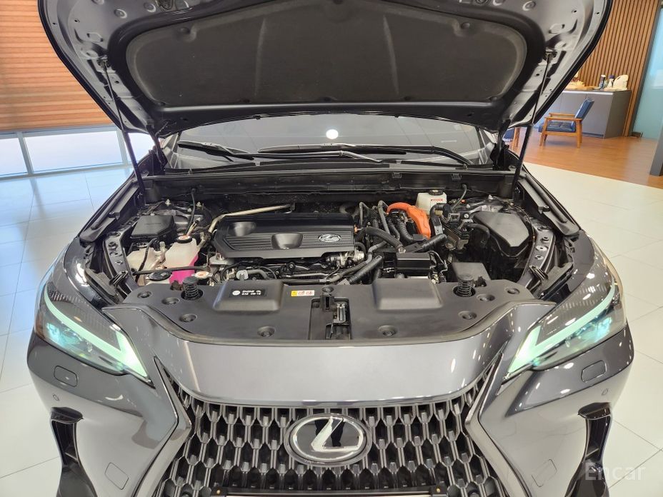 2022 Lexus NX II Premium с пробегом 82 256 км