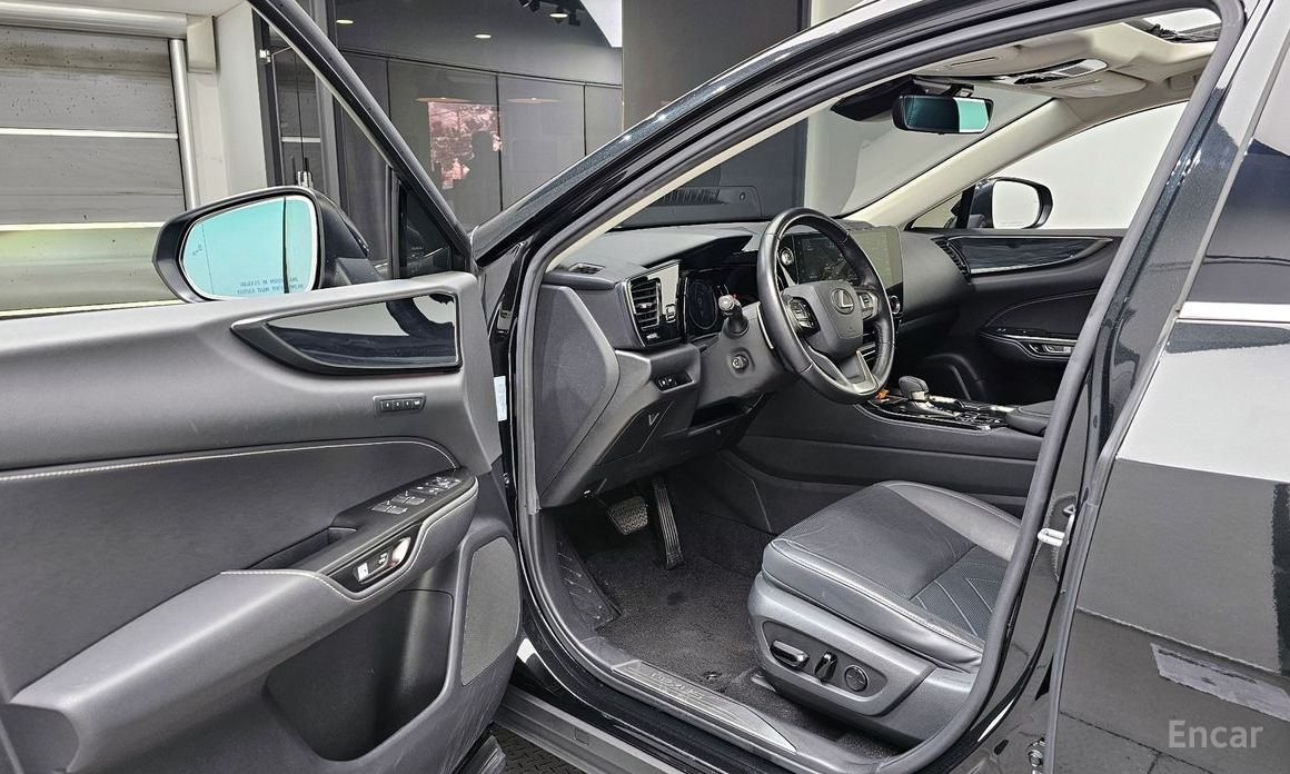 2022 Lexus NX II Premium с пробегом 71 337 км