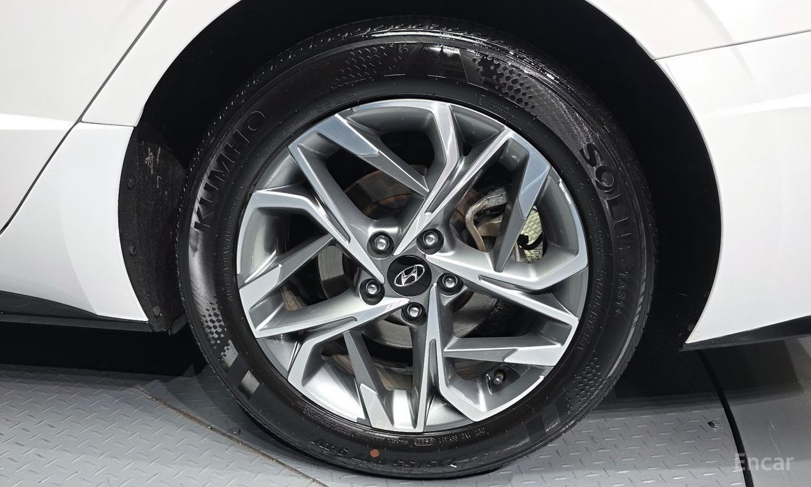 2022 Hyundai Sonata VIII (DN8) 2.0 Modern с пробегом 63 397 км