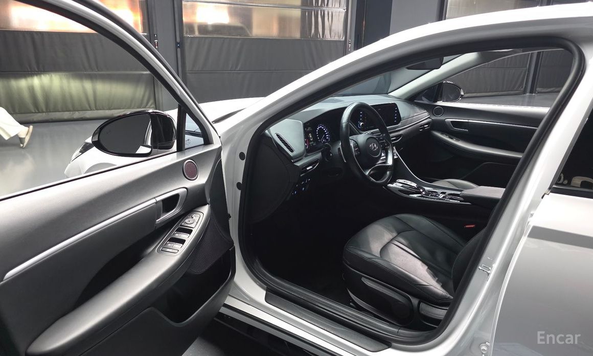 2022 Hyundai Sonata VIII (DN8) 2.0 Modern с пробегом 63 397 км