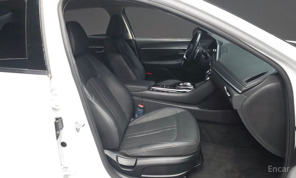 2022 Hyundai Sonata VIII (DN8) 2.0 Modern с пробегом 63 397 км