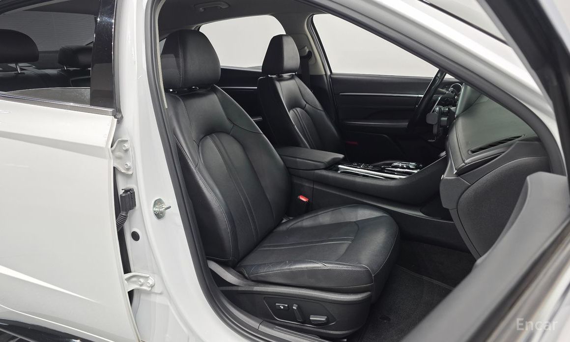 2021 Hyundai Sonata VIII (DN8) 1.6 Turbo Premium Plus с пробегом 49 436 км