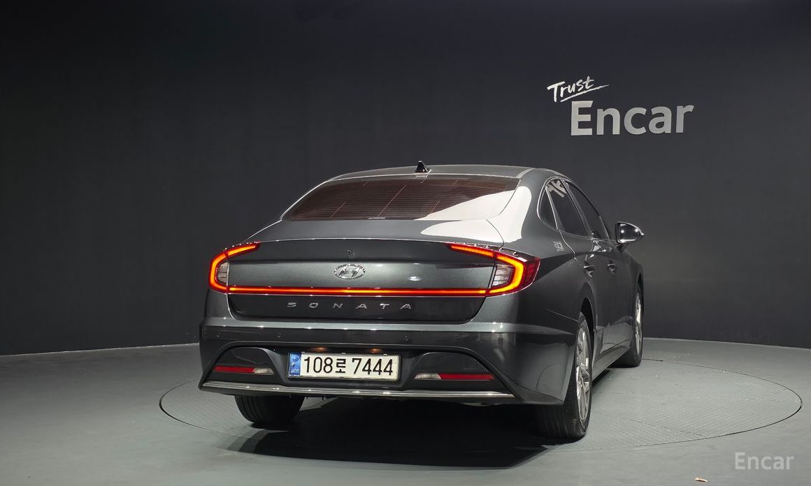 2021 Hyundai Sonata VIII (DN8) 2.0 Premium Family с пробегом 48 768 км
