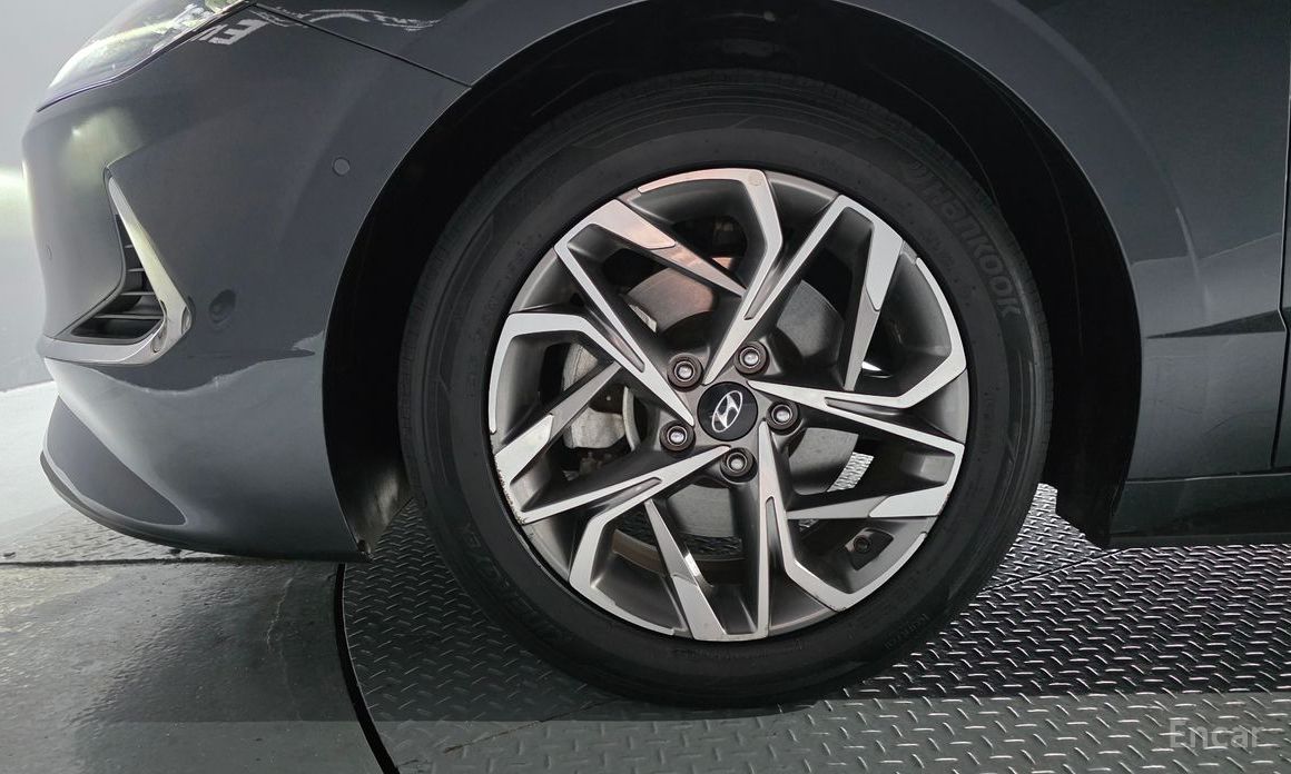 2021 Hyundai Sonata VIII (DN8) 2.0 Premium Family с пробегом 48 768 км