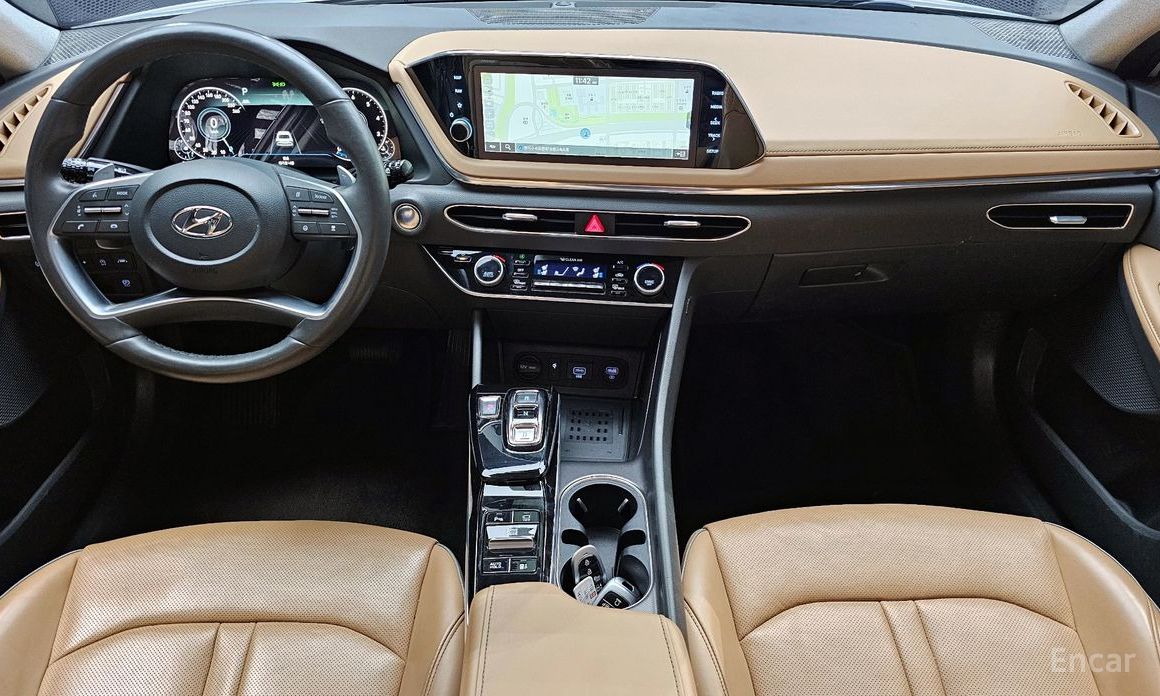 2022 Hyundai Sonata VIII (DN8) 1.6 Turbo Inspiration с пробегом 46 180 км