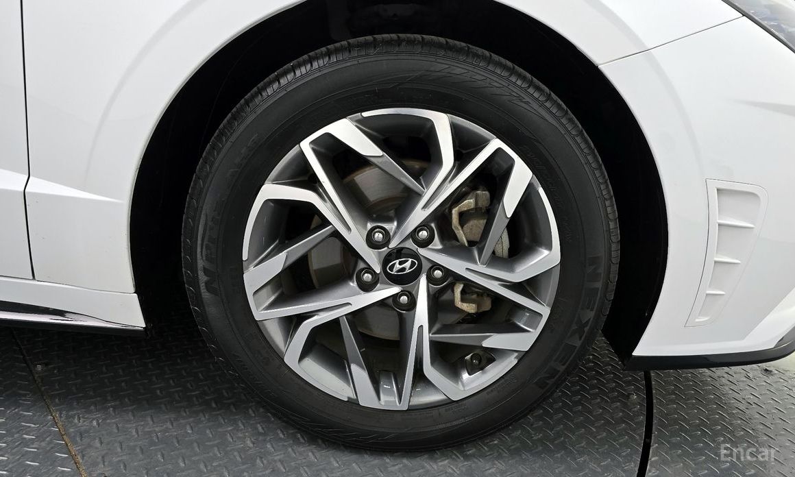 2022 Hyundai Sonata VIII (DN8) 2.0 Modern с пробегом 43 362 км