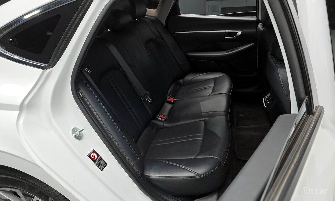 2022 Hyundai Sonata VIII (DN8) 2.0 Modern с пробегом 43 362 км