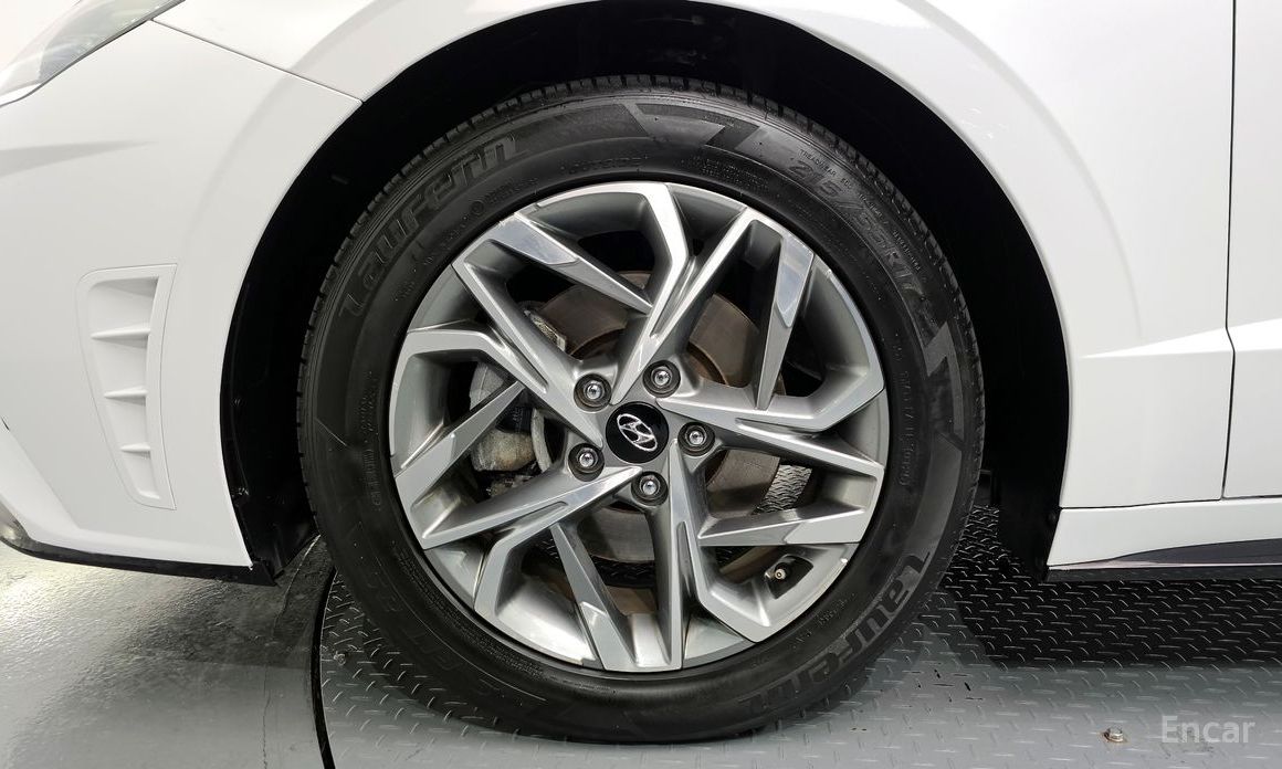 2022 Hyundai Sonata VIII (DN8) 2.0 Modern с пробегом 80 142 км