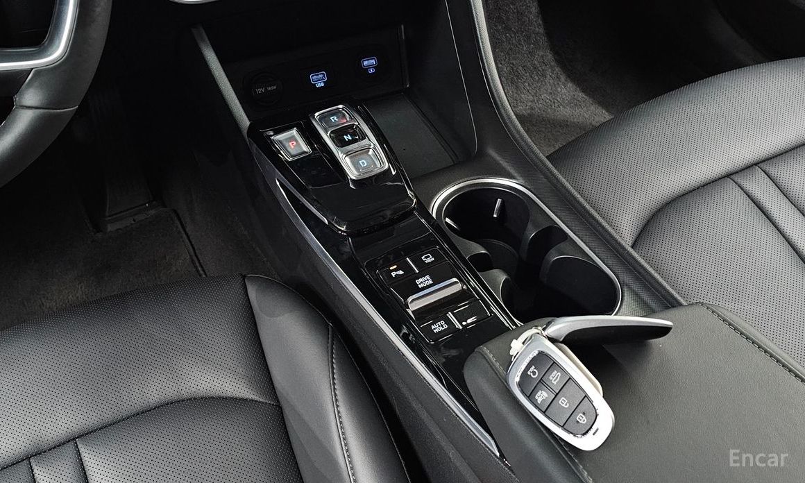 2021 Hyundai Sonata VIII (DN8) 2.0 Premium Family с пробегом 51 179 км