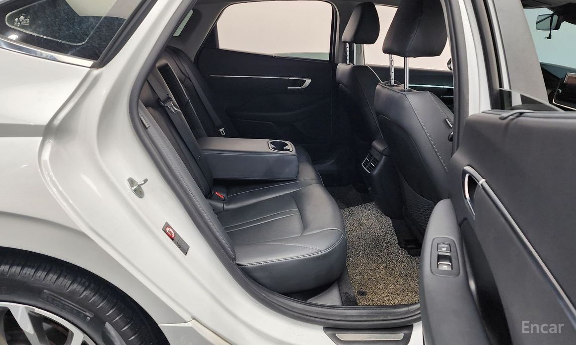2021 Hyundai Sonata VIII (DN8) 2.0 Premium Family с пробегом 52 115 км