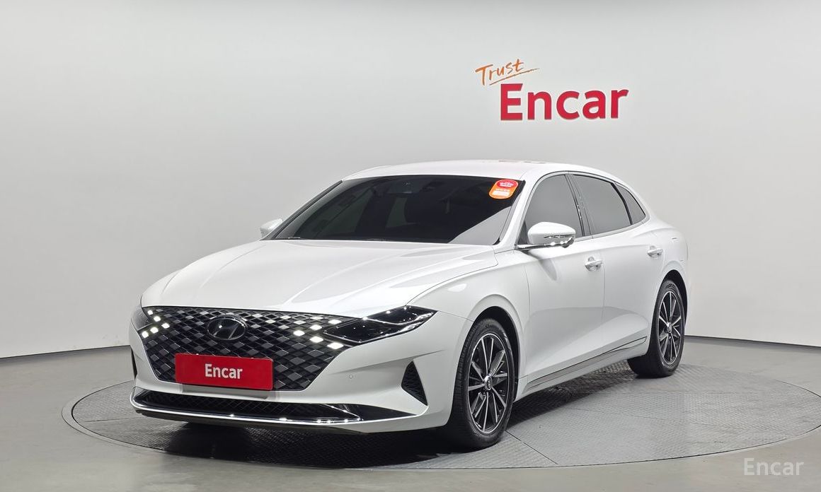 2022 Hyundai Grandeur VI Рестайлинг 2.5 Le Blanc с пробегом 59 728 км