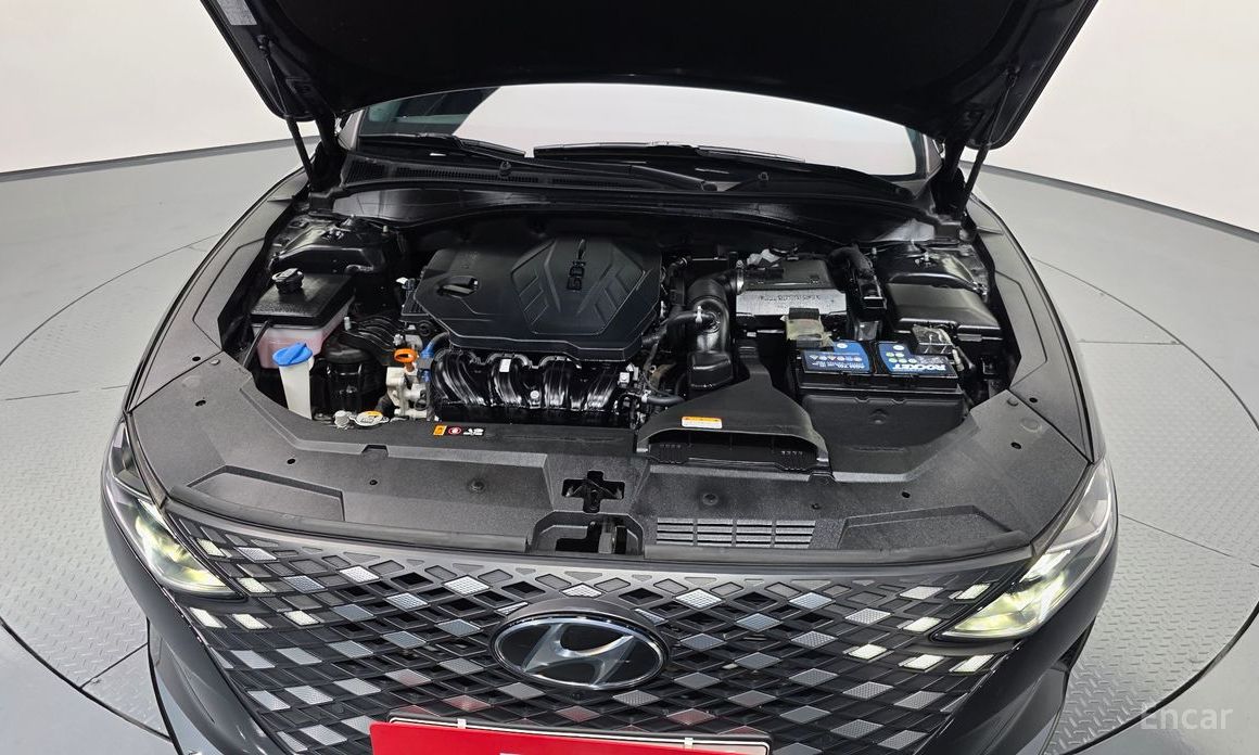 2022 Hyundai Grandeur VI Рестайлинг 2.5 Le Blanc с пробегом 52 406 км