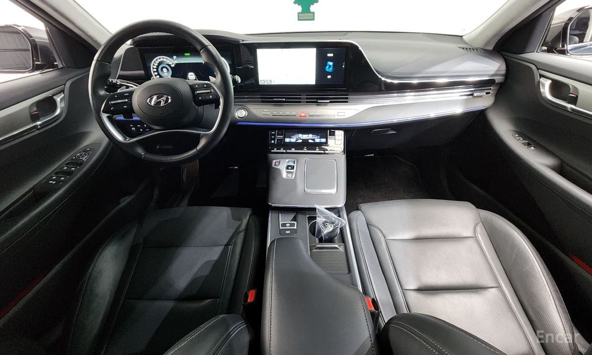 2022 Hyundai Grandeur VI Рестайлинг 2.5 Le Blanc с пробегом 72 192 км