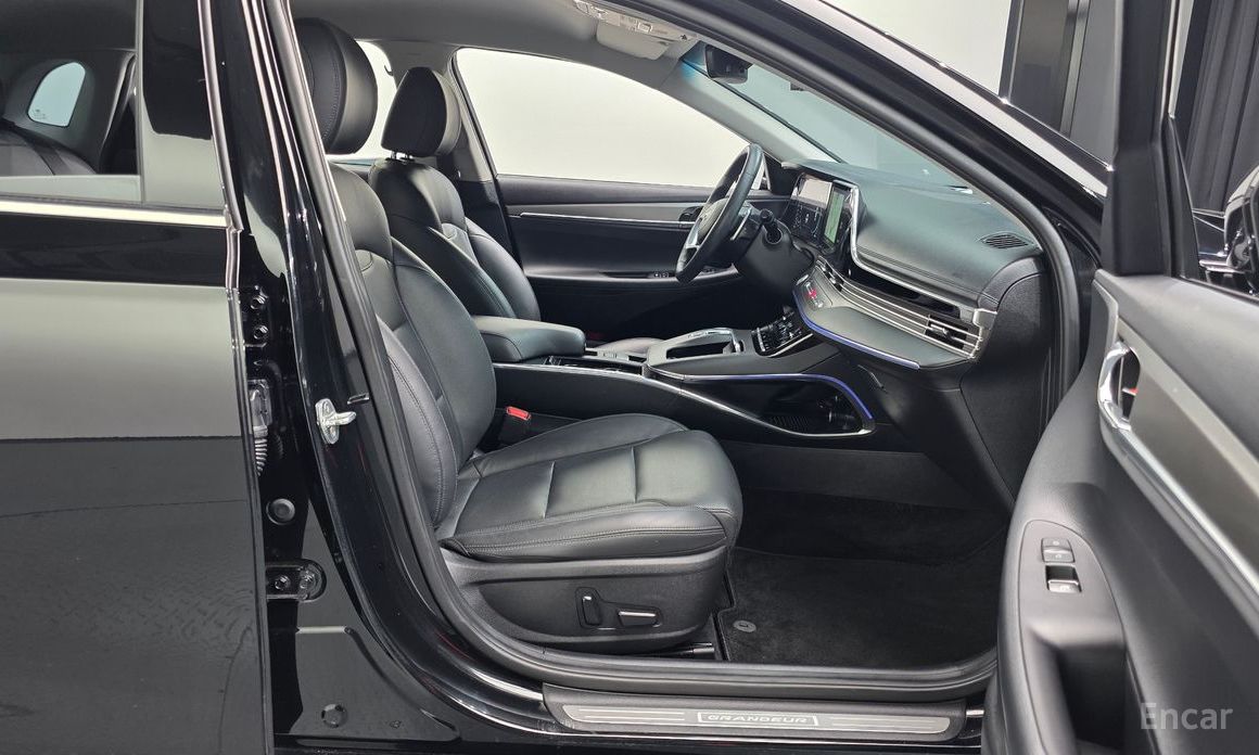 2022 Hyundai Grandeur VI Рестайлинг 2.5 Le Blanc с пробегом 52 406 км