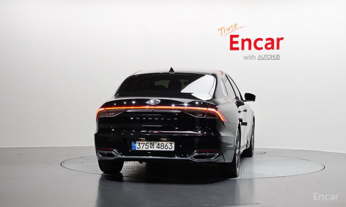 2021 Hyundai Grandeur VI Рестайлинг 2.5 Le Blanc с пробегом 46 216 км