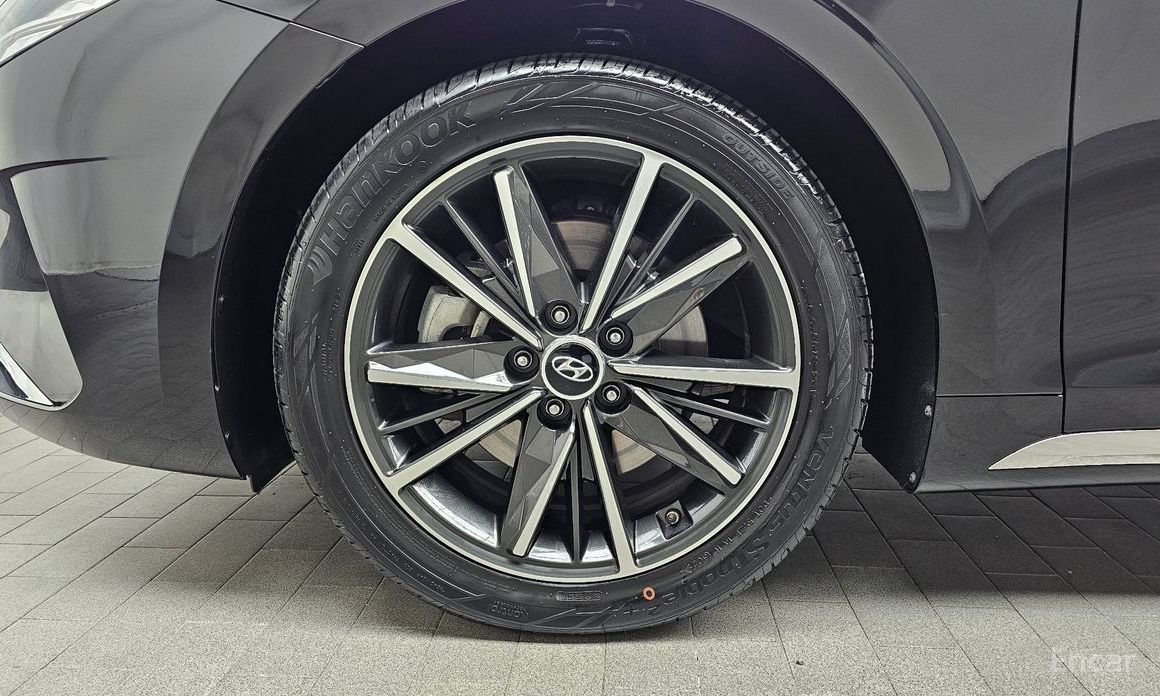 2021 Hyundai Grandeur VI Рестайлинг 2.5 Le Blanc с пробегом 46 216 км