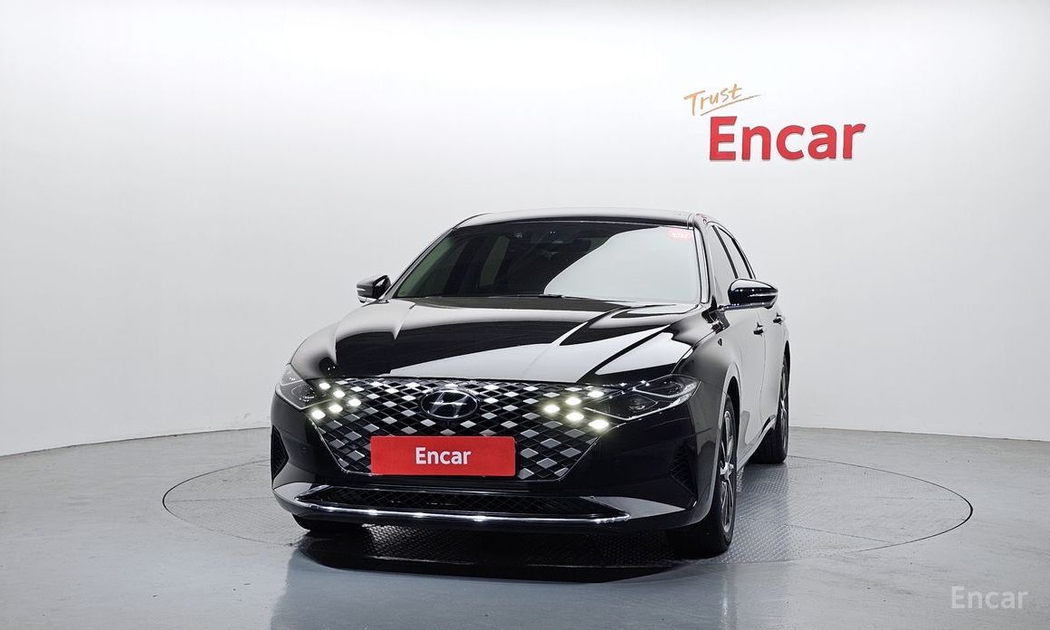 2022 Hyundai Grandeur VI Рестайлинг 2.5 Le Blanc с пробегом 92 511 км