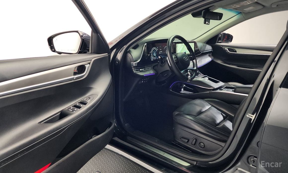 2021 Hyundai Grandeur VI Рестайлинг 2.5 Le Blanc с пробегом 125 617 км