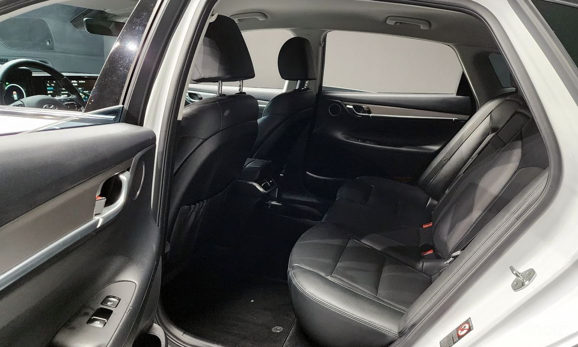 2021 Hyundai Grandeur VI Рестайлинг 2.5 Le Blanc с пробегом 73 486 км
