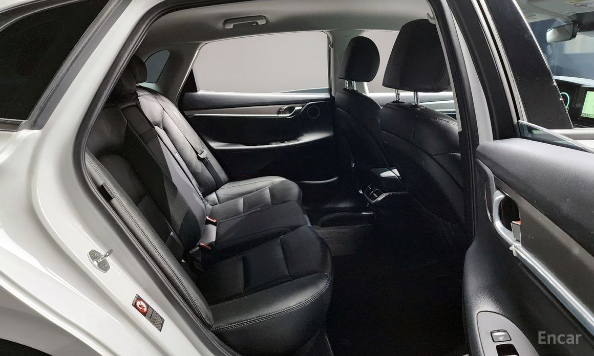 2021 Hyundai Grandeur VI Рестайлинг 2.5 Le Blanc с пробегом 73 486 км