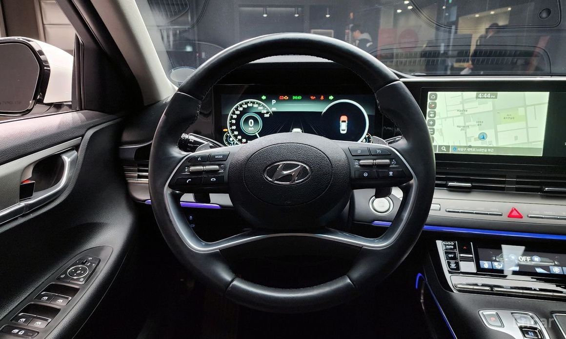 2021 Hyundai Grandeur VI Рестайлинг 2.5 Le Blanc с пробегом 73 486 км