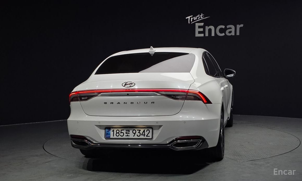 2022 Hyundai Grandeur VI Рестайлинг 2.5 Le Blanc с пробегом 107 202 км