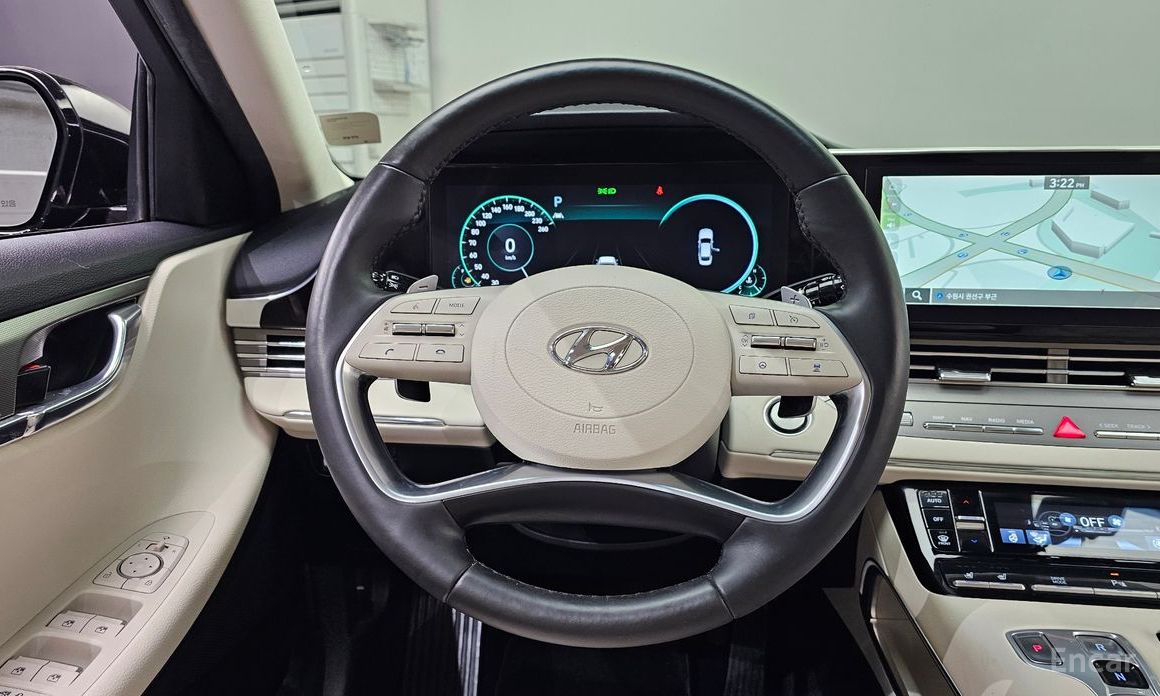 2022 Hyundai Grandeur VI Рестайлинг 2.5 Le Blanc с пробегом 92 822 км