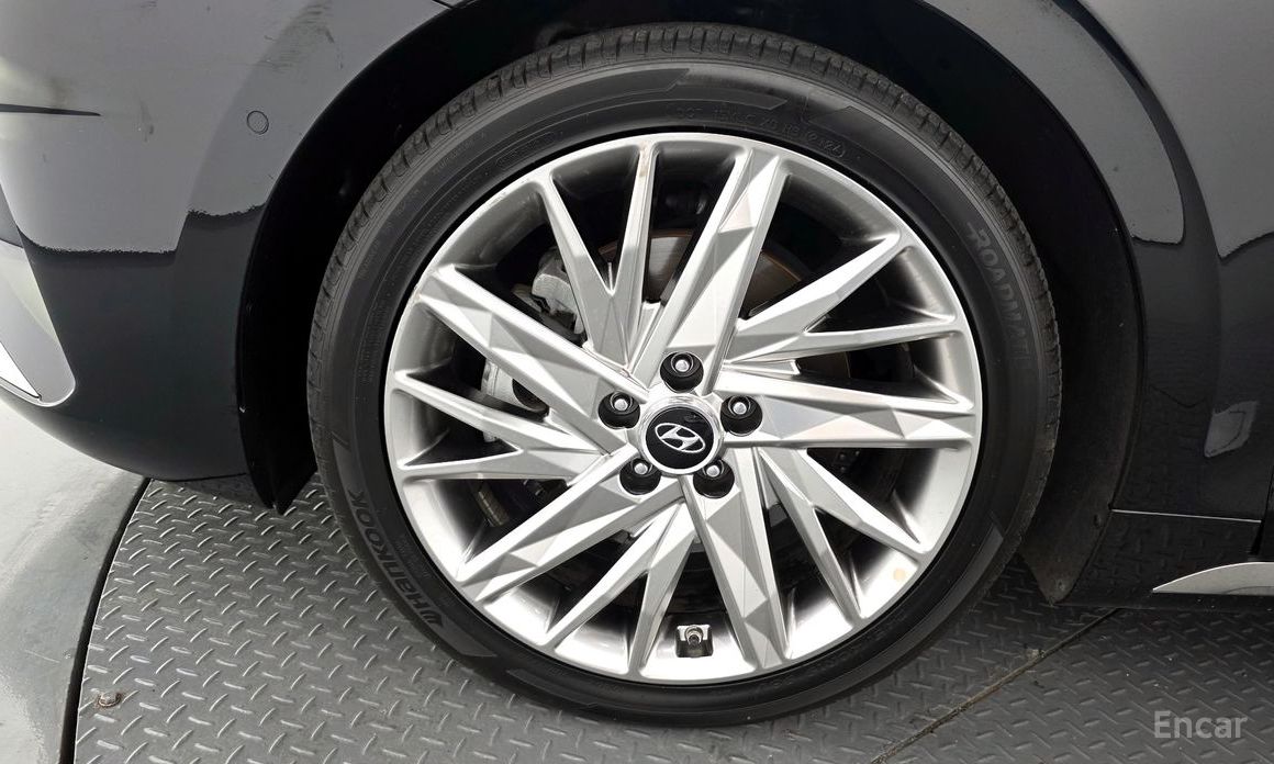 2022 Hyundai Grandeur VI Рестайлинг 3.3 Calligraphy с пробегом 80 434 км
