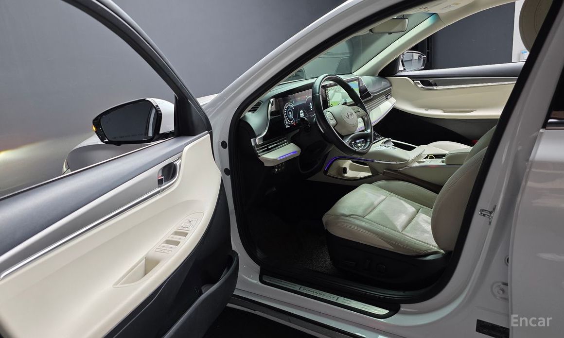 2022 Hyundai Grandeur VI Рестайлинг 2.5 Le Blanc с пробегом 107 202 км