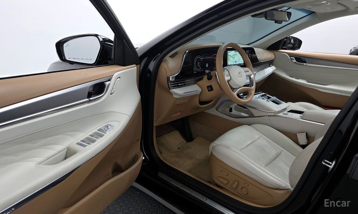 2022 Hyundai Grandeur VI Рестайлинг 3.3 Calligraphy с пробегом 80 434 км