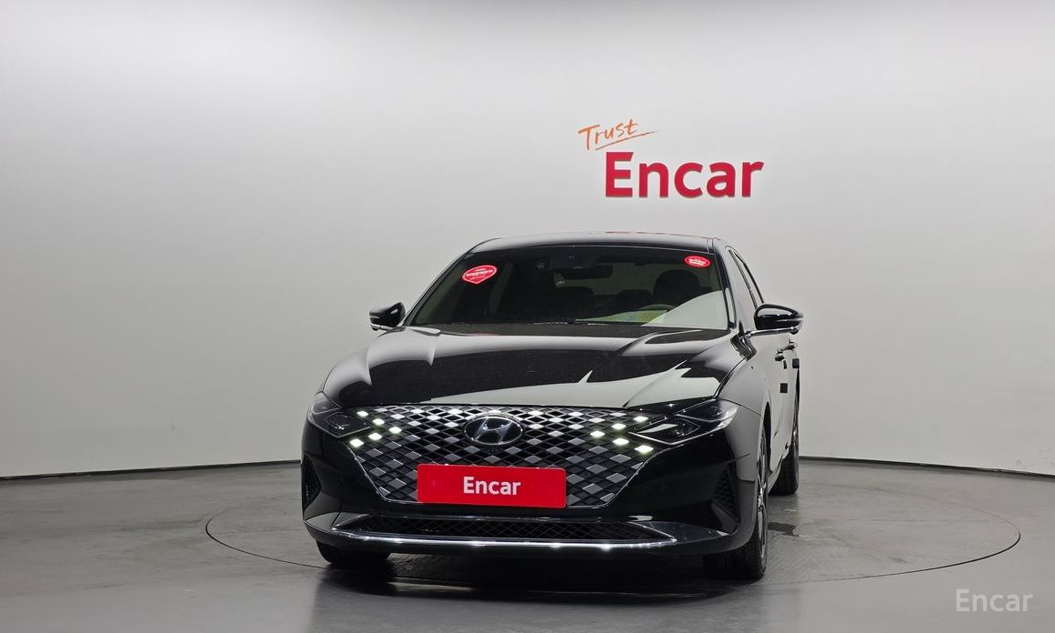 2021 Hyundai Grandeur VI Рестайлинг 2.5 Le Blanc с пробегом 137 161 км
