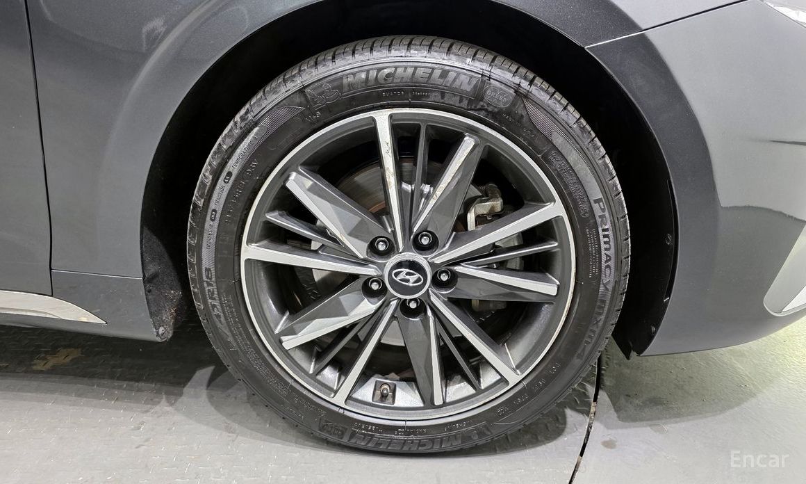 2022 Hyundai Grandeur VI Рестайлинг 2.5 Exclusice с пробегом 120 803 км