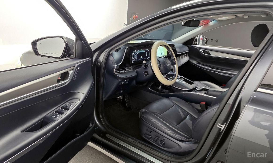 2022 Hyundai Grandeur VI Рестайлинг 2.5 Exclusice с пробегом 120 803 км