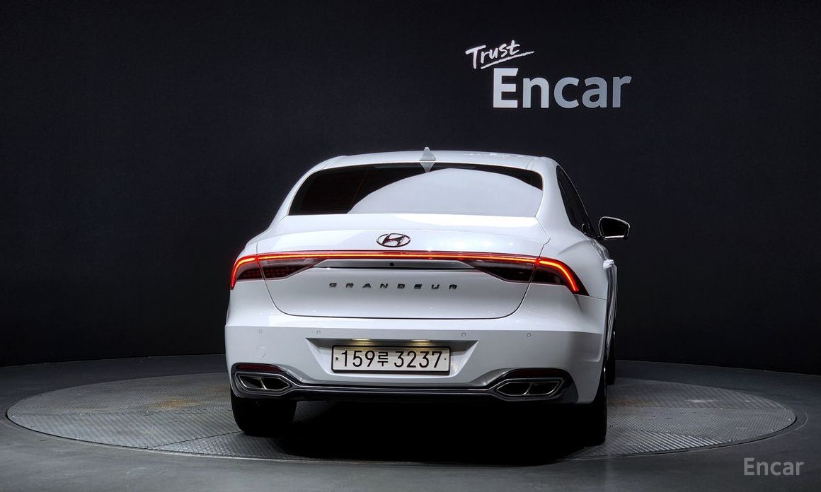 2021 Hyundai Grandeur VI Рестайлинг 2.5 Calligraphy с пробегом 84 458 км
