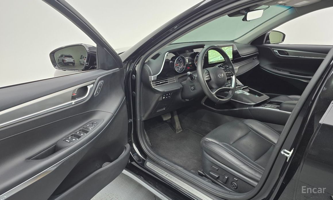 2022 Hyundai Grandeur VI Рестайлинг 2.5 Exclusice с пробегом 99 899 км