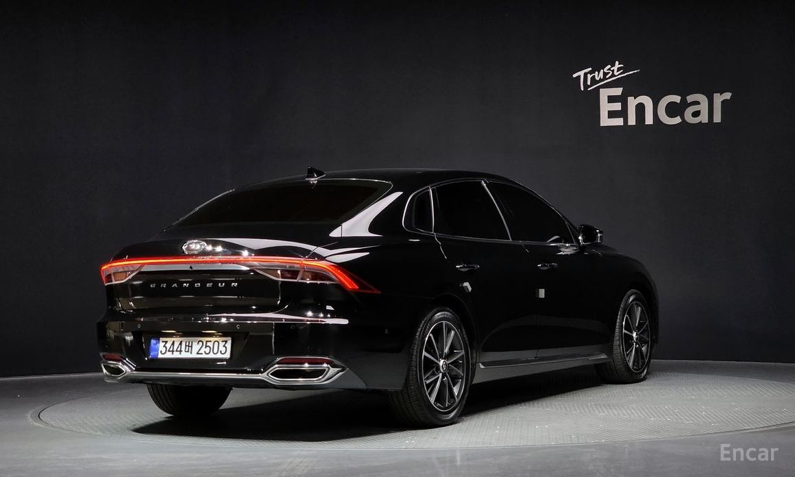 2022 Hyundai Grandeur VI Рестайлинг 3.3 Exclusice с пробегом 96 321 км