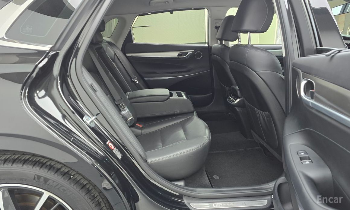 2022 Hyundai Grandeur VI Рестайлинг 2.5 Exclusice с пробегом 99 899 км