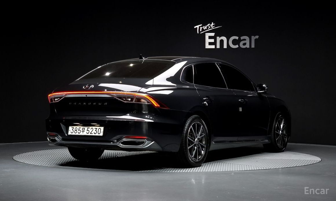 2021 Hyundai Grandeur VI Рестайлинг 2.5 Le Blanc с пробегом 71 528 км