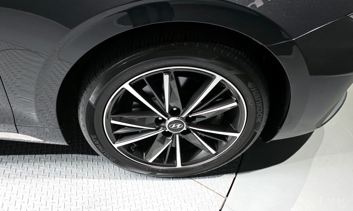 2021 Hyundai Grandeur VI Рестайлинг 2.5 Le Blanc с пробегом 71 528 км
