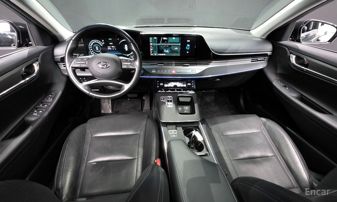 2021 Hyundai Grandeur VI Рестайлинг 2.5 Le Blanc с пробегом 71 528 км