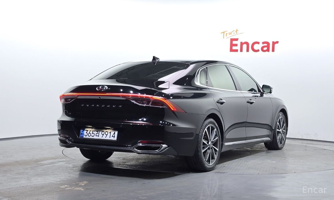 2022 Hyundai Grandeur VI Рестайлинг 2.5 Le Blanc с пробегом 68 051 км
